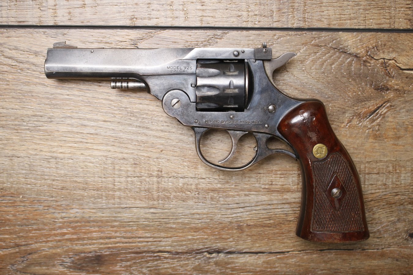 H AND R 926 22 Cal 9-Shot Police Trade-in Revolver